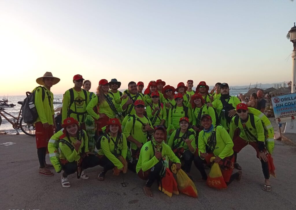 Guardavidas de Puerto Vallarta: Salvaguardando la Seguridad en Playa Los Muertos