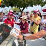 Magno crucero en apoyo a Chuyita López
