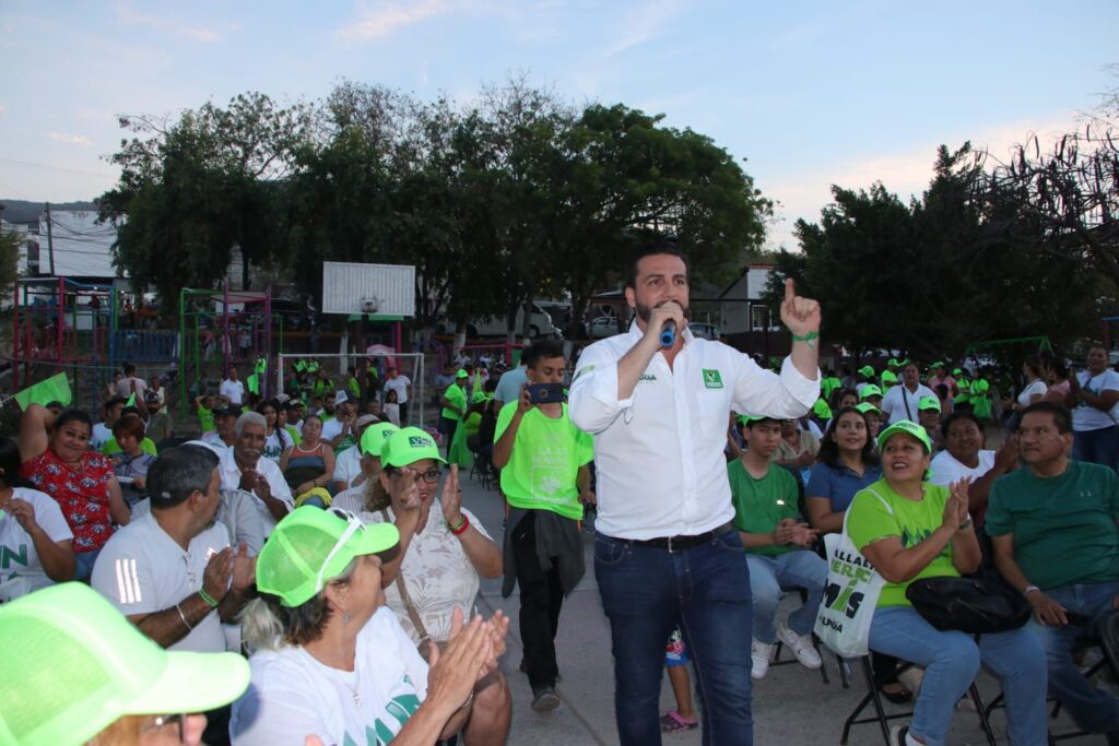 La Colonia Ramblases Se Viste de Verde con Luis Munguía