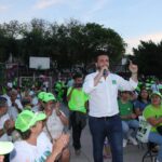 La Colonia Ramblases Se Viste de Verde con Luis Munguía