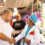 Dan bienvenida a “El Mochilas” en los tianguis de PV