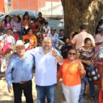 Cálido recibimiento dan a Ramón Guerrero en Los Llanitos