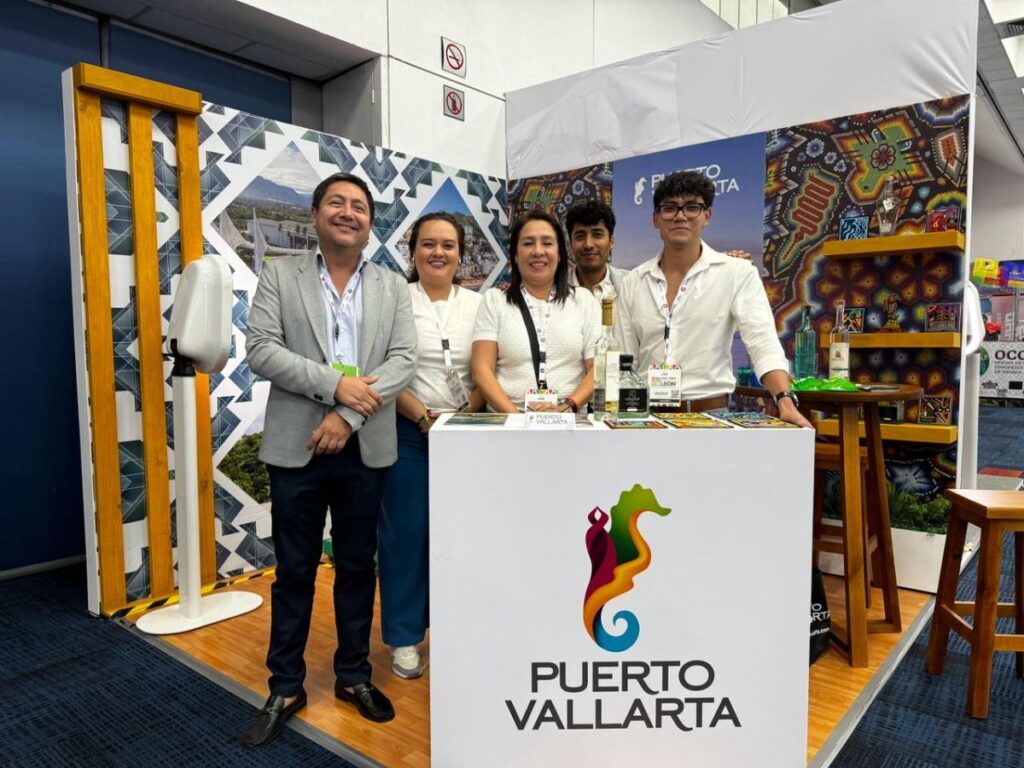 Participación destacada de Puerto Vallarta en CNIR 2024