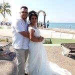Mayra Gisela y Ricardo Alonso celebran en Vallarta su boda