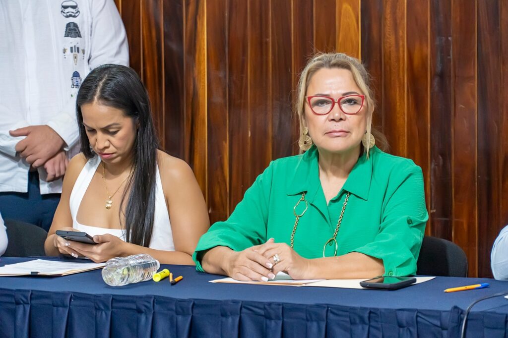 Cada vez hay más hombres con cáncer de próstata y de mama: Laurel Carrillo