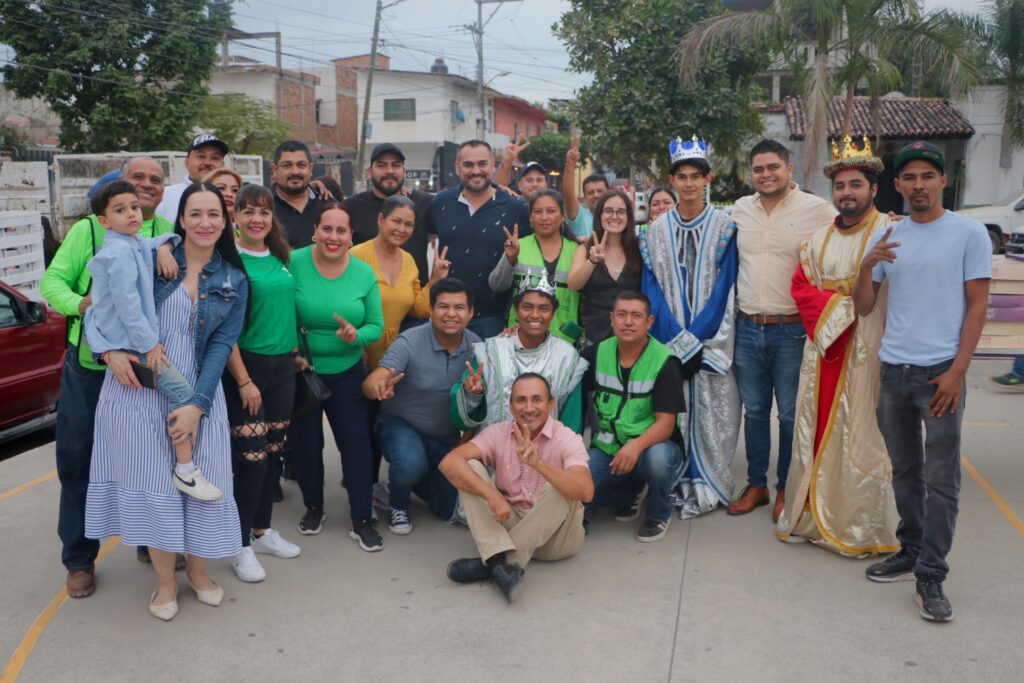 Familias de Ixtapa y Las Juntas parten tradicional rosca