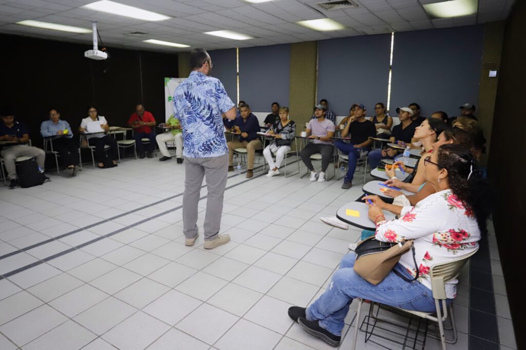 Especialistas aportan su visión en foros temáticos para el Plan Municipal de Desarrollo