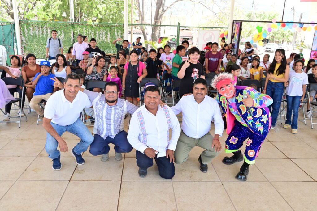 Día del Niño llega con alegría a las comunidades originarias de Vallarta