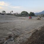 Desazolve profundo en marcha en el río Pitillal