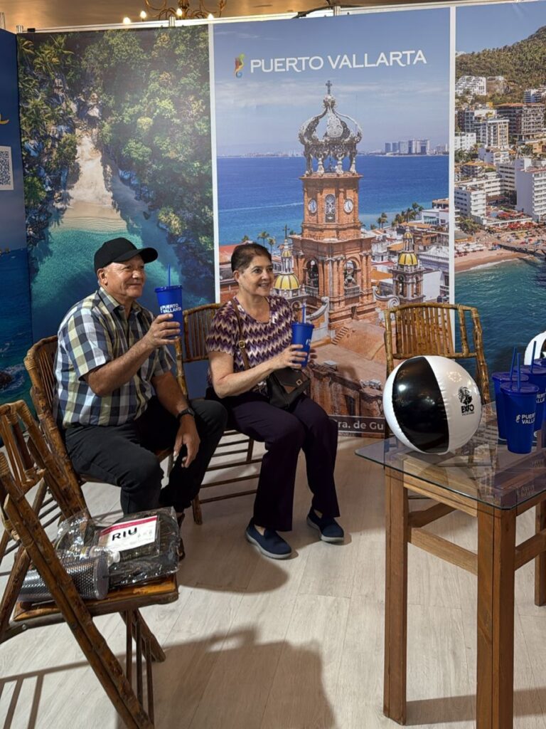 Puerto Vallarta fomenta Venta Directa en Expos Regionales