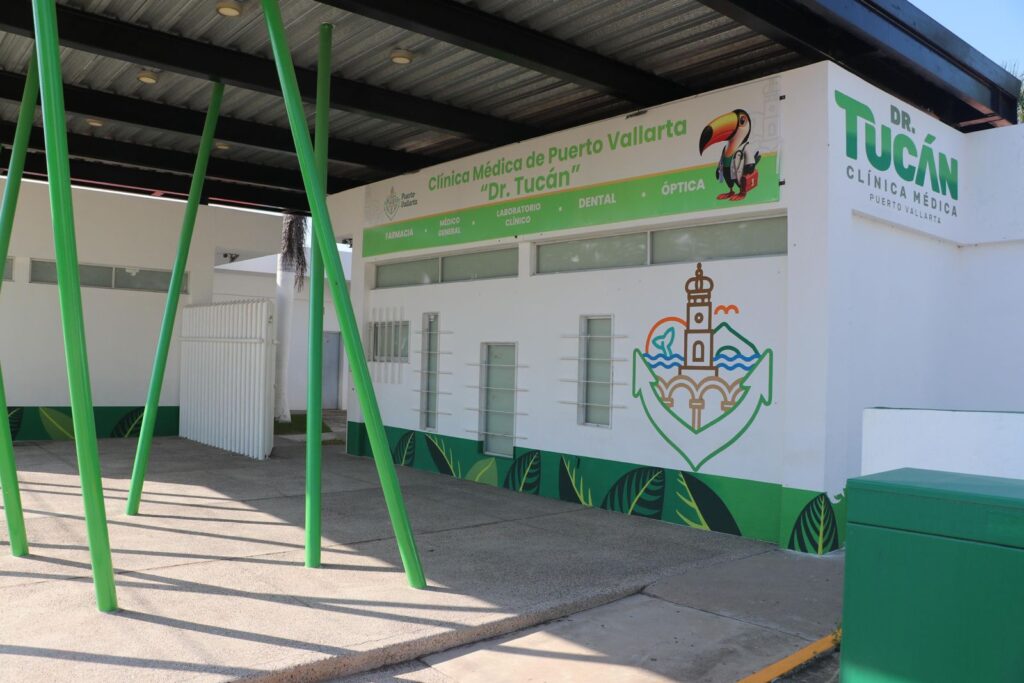 Vallartenses agradecen al Gobierno del Bien por las Clínicas Médicas Dr. Tucán