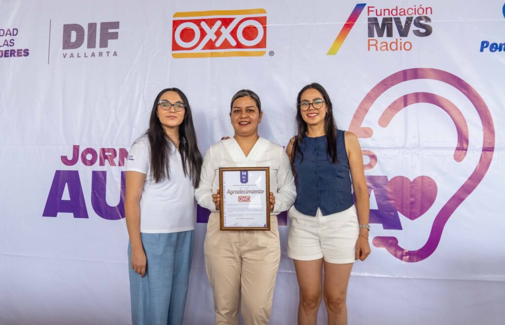 Benefician a 140 usuarios de DIF con aparatos auditivos