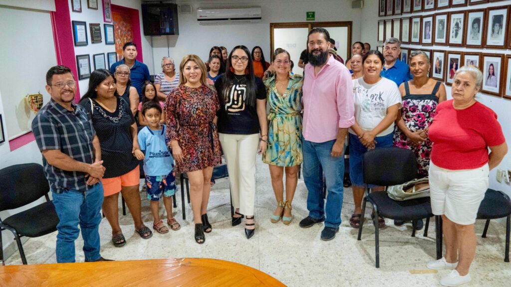 Brinda DIF charla a cuidadores de personas con discapacidad