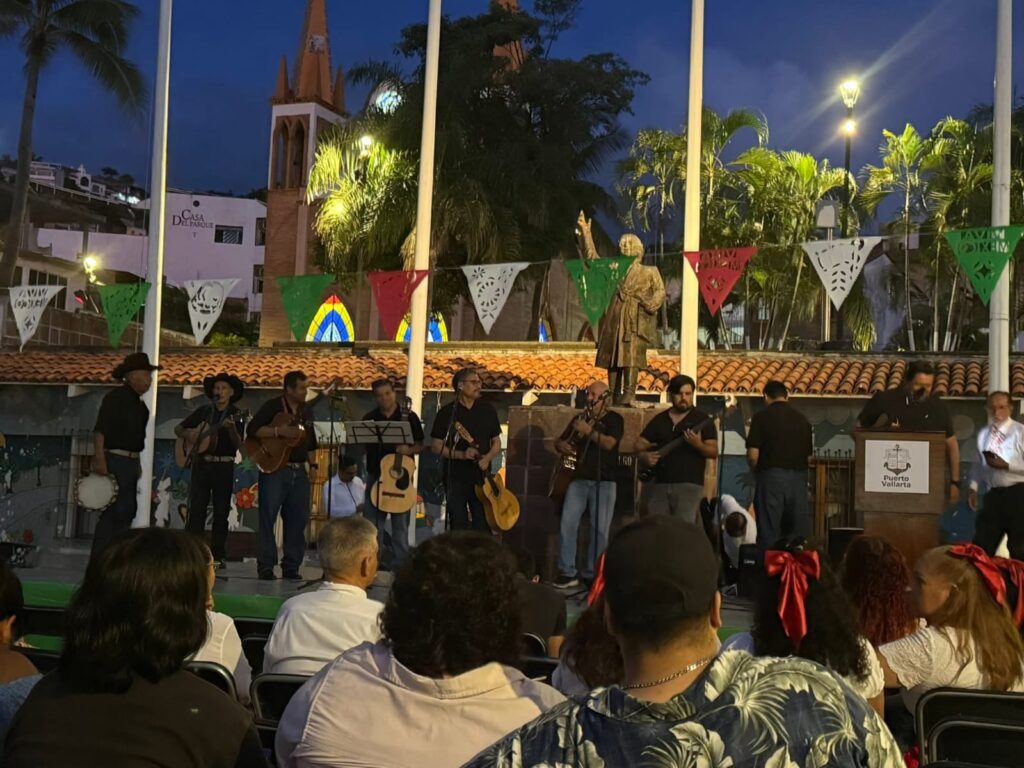El Gobierno de Munguía celebró la excelencia educativa en «Una Velada en el Puerto'»
