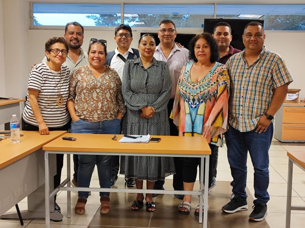 Periodistas vallartenses se capacitan  en redacción con perspectiva de género   