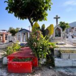 Panteones municipales embellecidos para el Día de Muertos