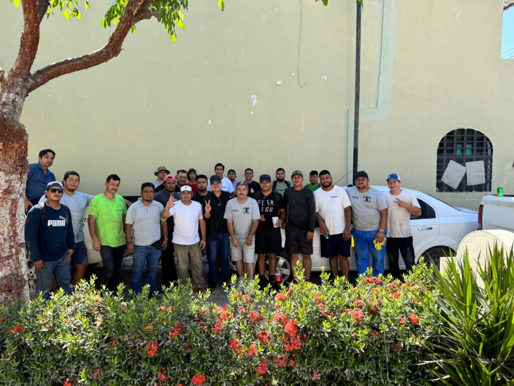 SEAPAL Vallarta sigue ayudando a familias afectadas por inundaciones
