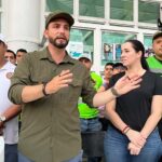 Luis Munguía entrega apoyos inmediatos a familias damnificadas por las lluvias