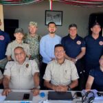 Protección Civil y Bomberos mantiene activo puesto de mando por fuerte oleaje en Puerto Vallarta
