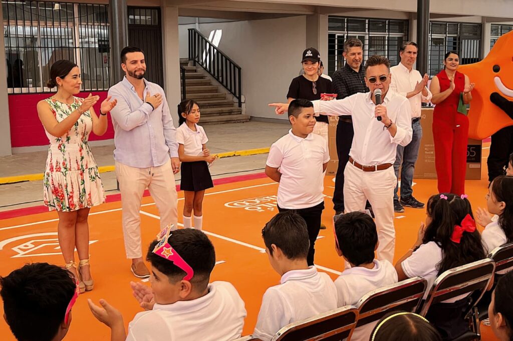 Pablo Lemus y Luis Munguía inauguran la Escuela Primaria Prisciliano Sánchez en El Progreso