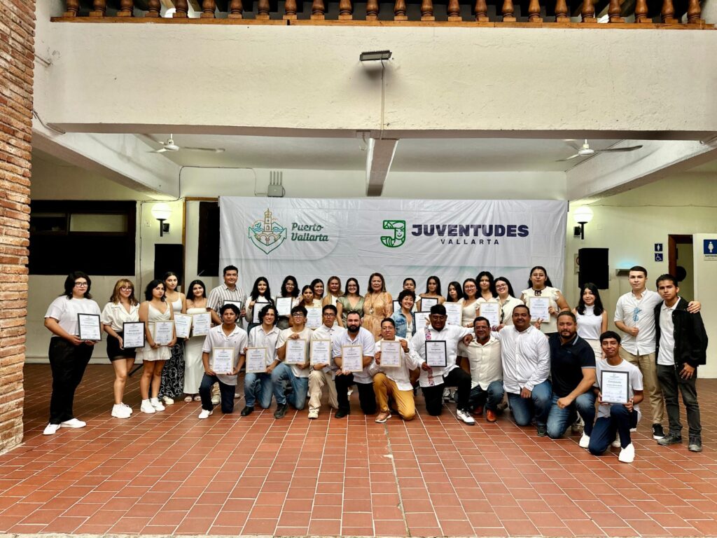 Puerto Vallarta fortalece el desarrollo juvenil con nuevo convenio estatal