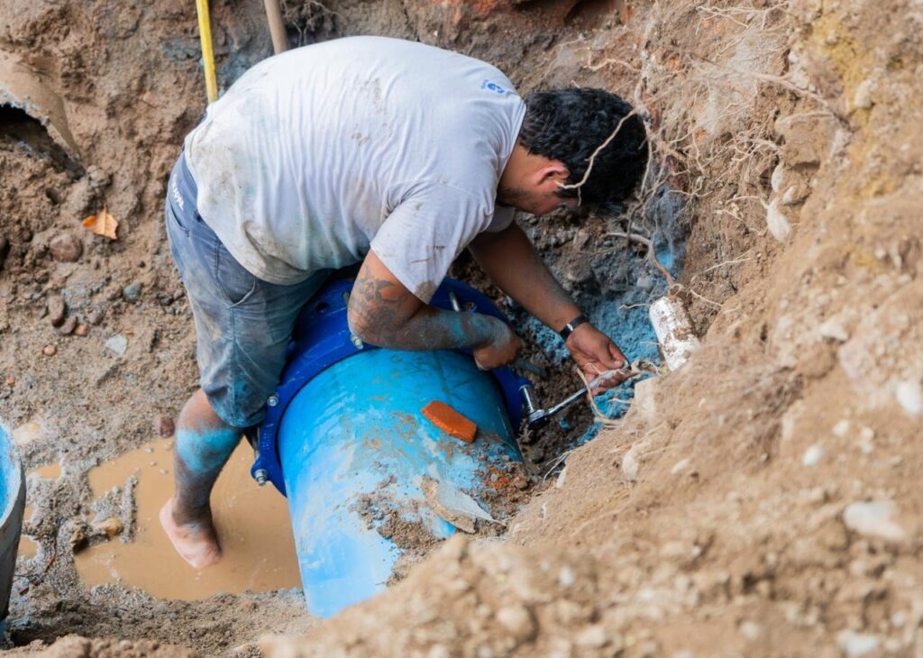 SEAPAL realizó 449 acciones en la red de agua potable y drenaje en una semana