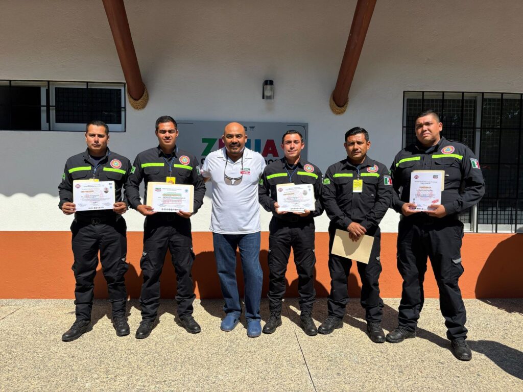 PC y Bomberos de Vallarta participó en importante certificación nacional de salvavidas