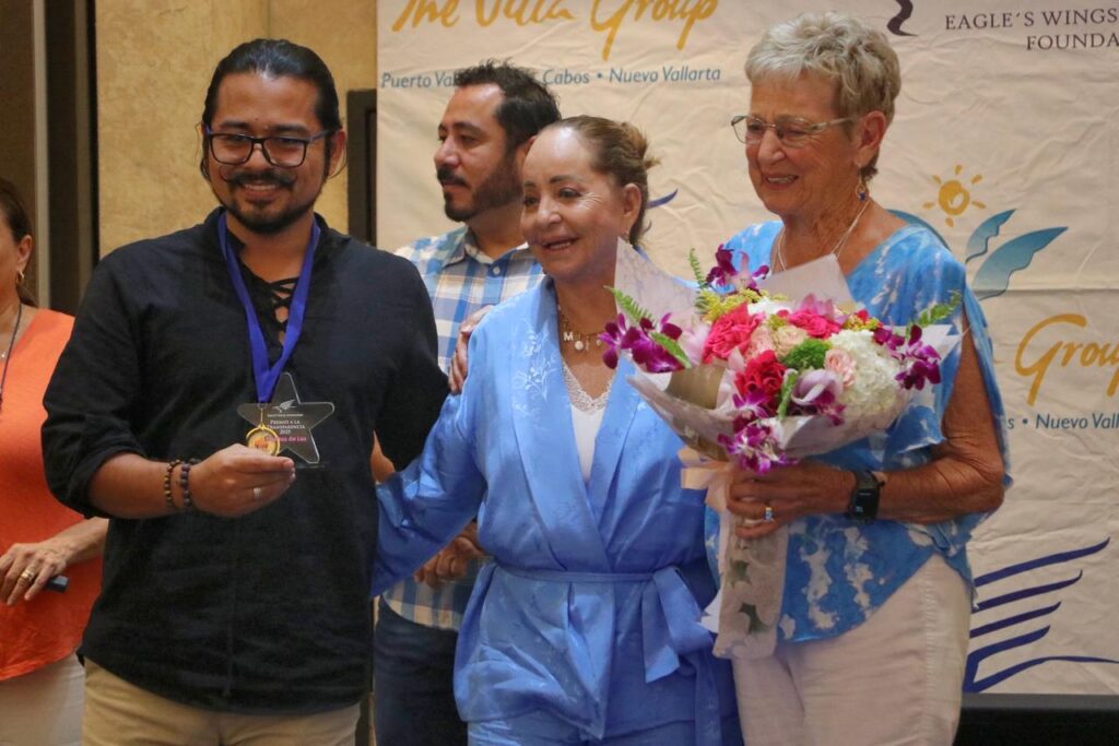 Entrega Fundación Alas de Águila más de 140 mil dólares a Asociaciones Civiles de Puerto Vallarta y Bahía de Banderas