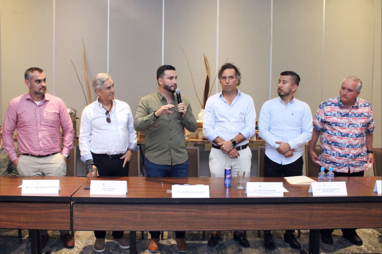 Gobierno del Bien y sector hotelero firman convenio para impulsar el ...