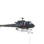 Santa Claus llega en helicóptero y llena de alegría La Lija con el Operativo NaviDar