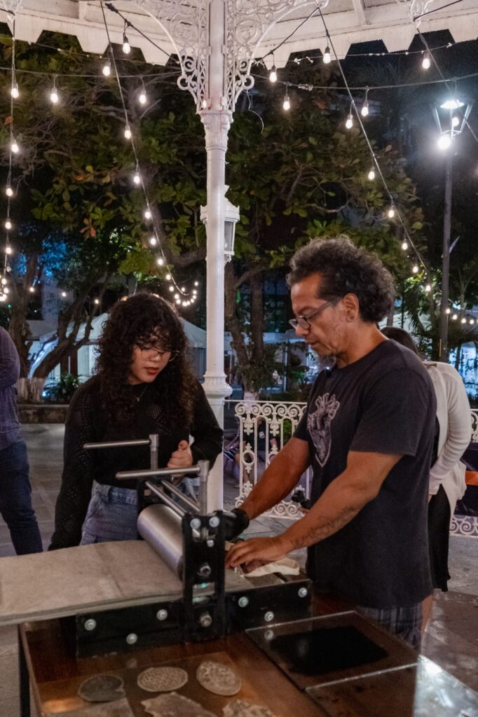 La X Feria Internacional de la Lectura de Puerto Vallarta 2026 abre espacio al arte del grabado
