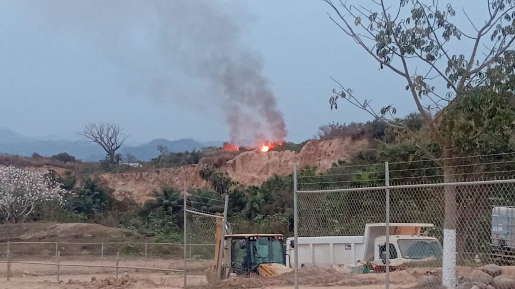 PC y Bomberos de Vallarta trabajan en la prevención de incendios