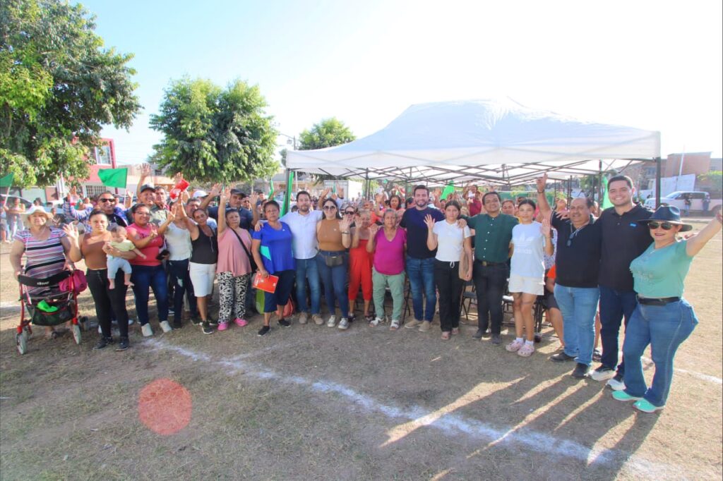 Munguía dialoga con vecinos de Las Juntas sobre avances en su delegación