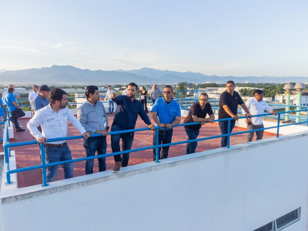 SEAPAL contribuye a mantener playas limpias para Semana Santa y Pascua