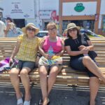 Disfrutan turistas su estancia en Puerto Vallarta