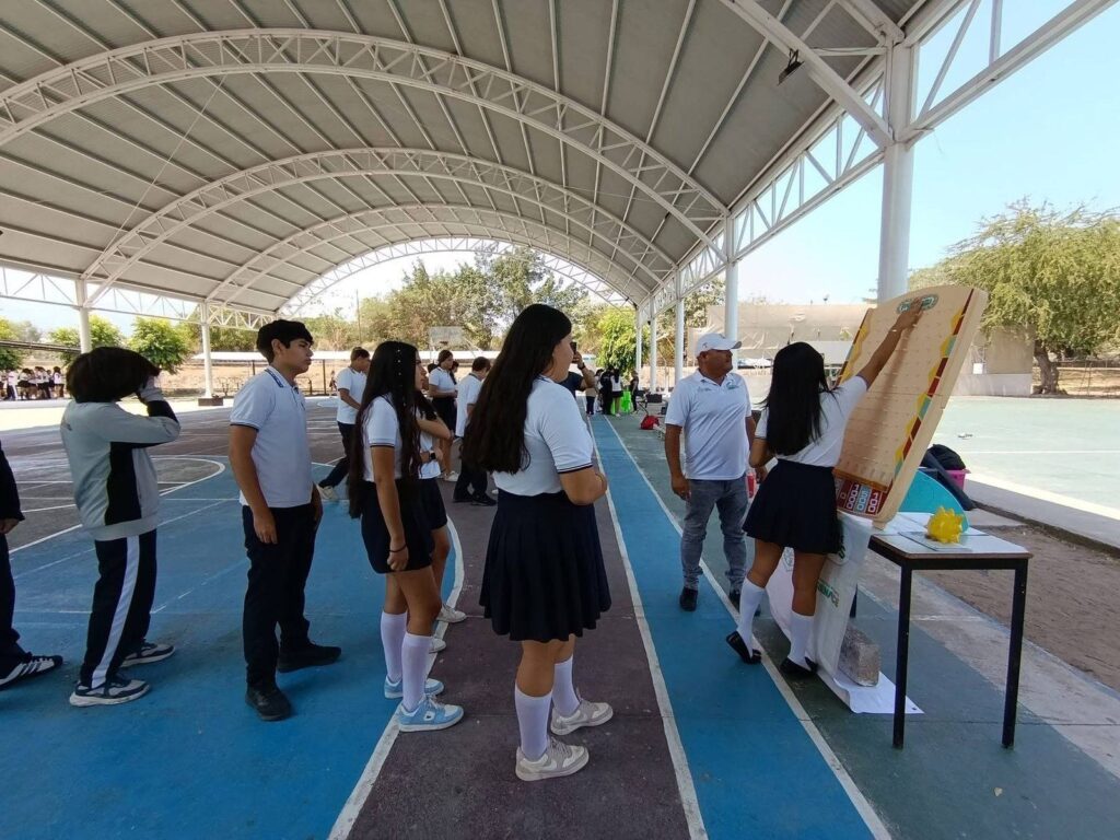 Llega “Convive sin tanto rollo” a la Secundaria Pesquera