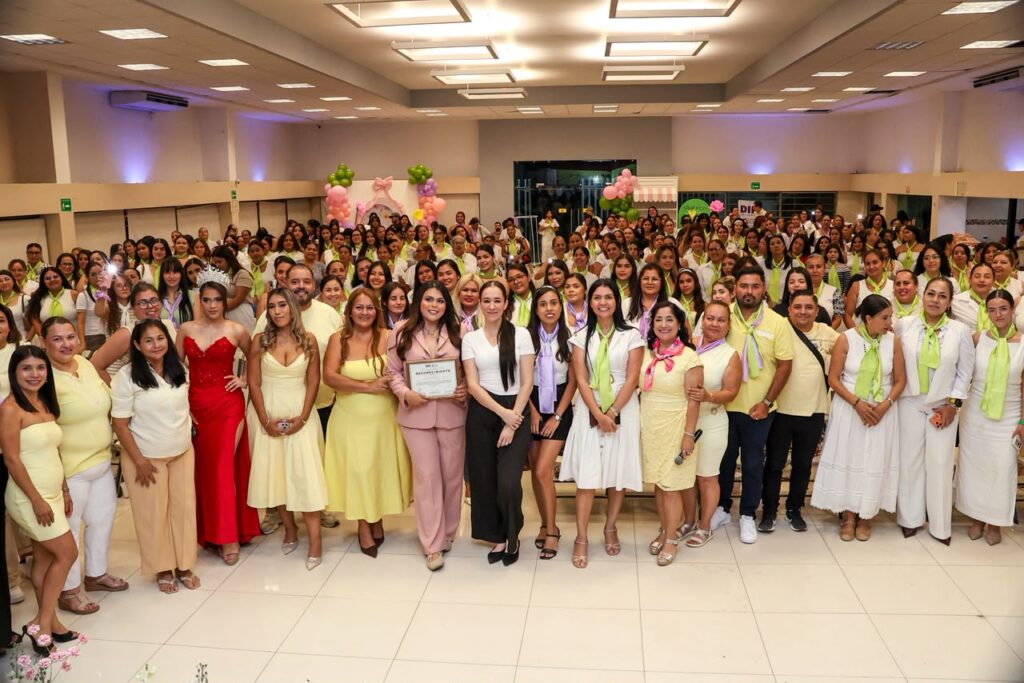 Con éxito se lleva a cabo la máster class “florece” para el empoderamiento de las mujeres