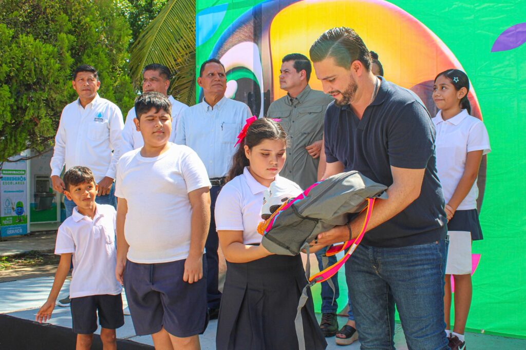 Arranca construcción de domo en la Primaria Cuauhtémoc para beneficio de 320 estudiantes