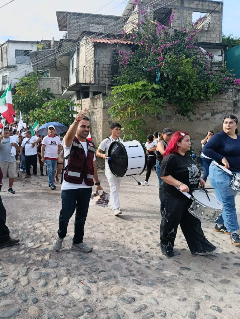 Ra Aguilar inicia recorridos vecinales en Ramblases rumbo a Morena Vallarta