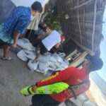 Protección Civil brinda apoyo a comerciantes de Playa de Oro